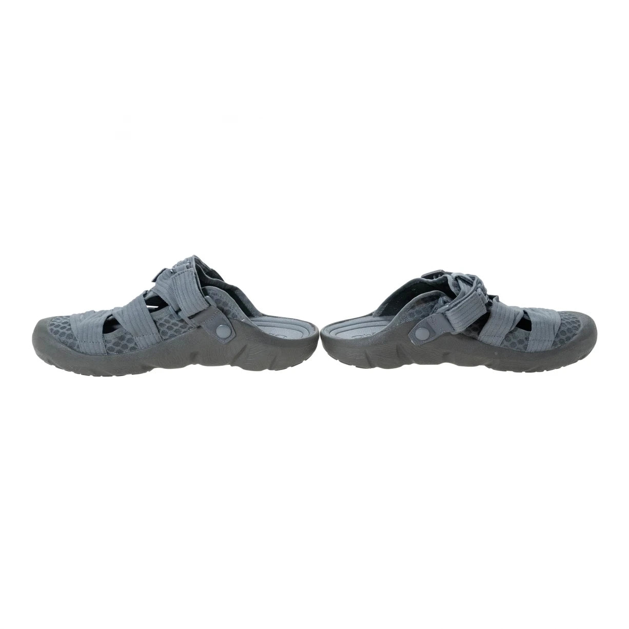 11Grey