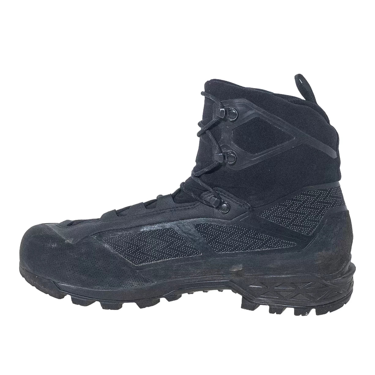 11.5Black