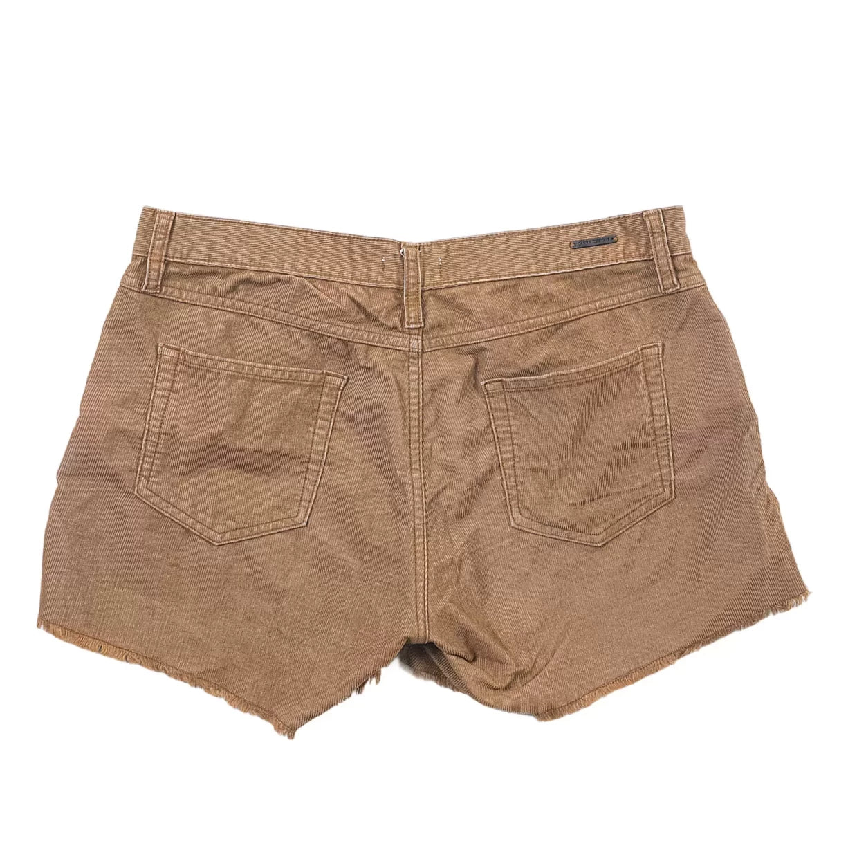 6Camel Brown