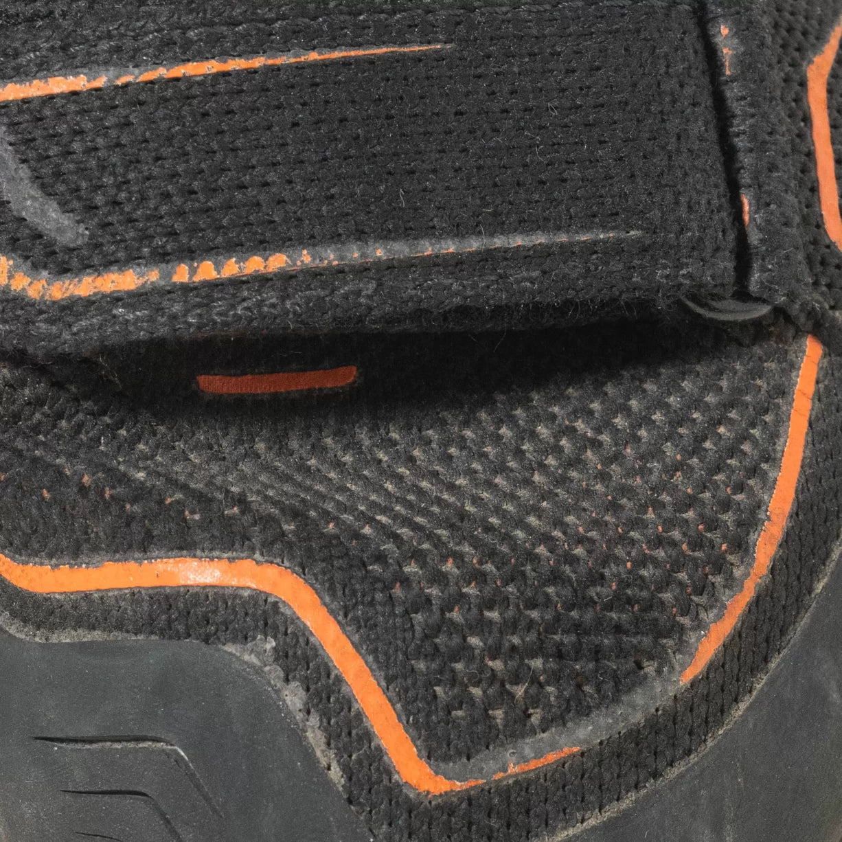 42Black/Orange