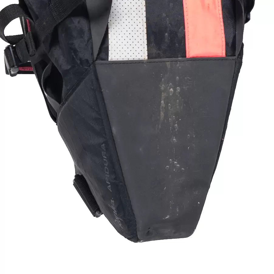 11 LBlack