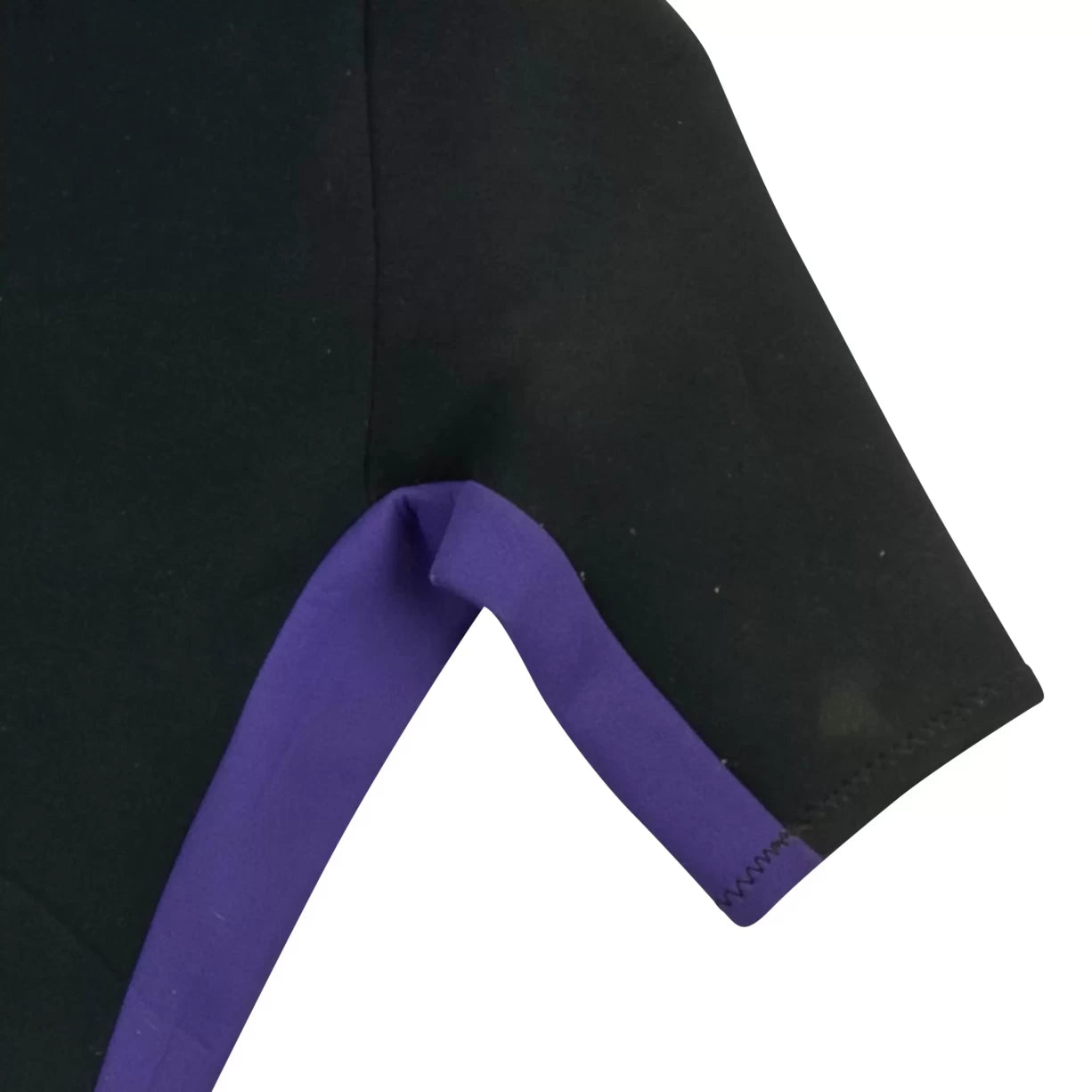 16Black/Purple