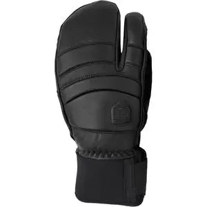 8Black/Black