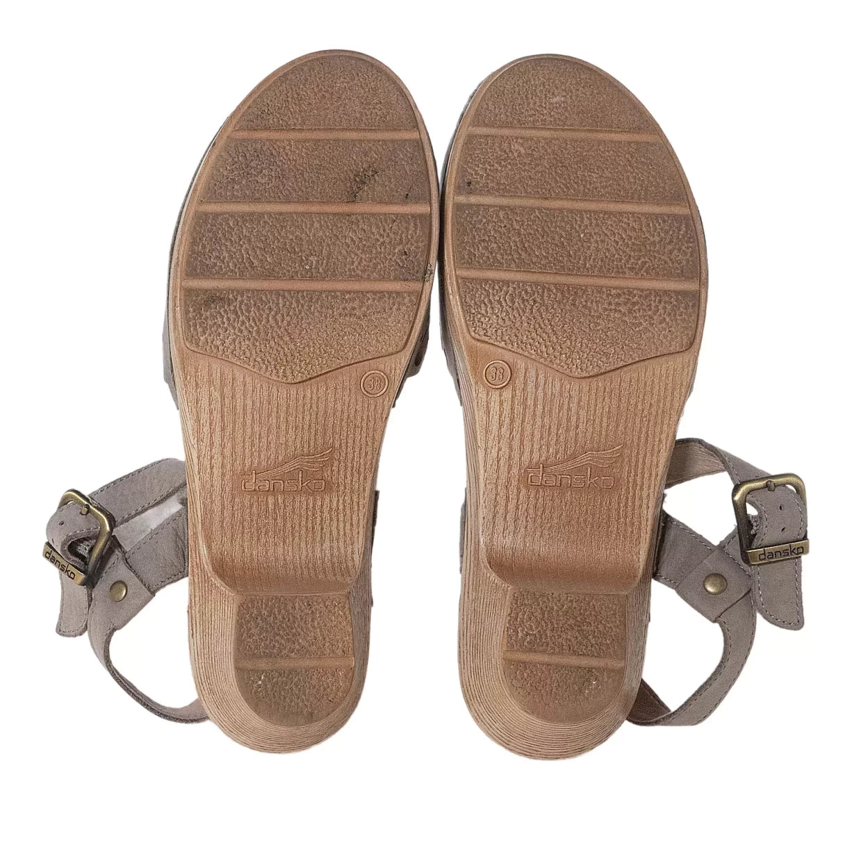 38Beige