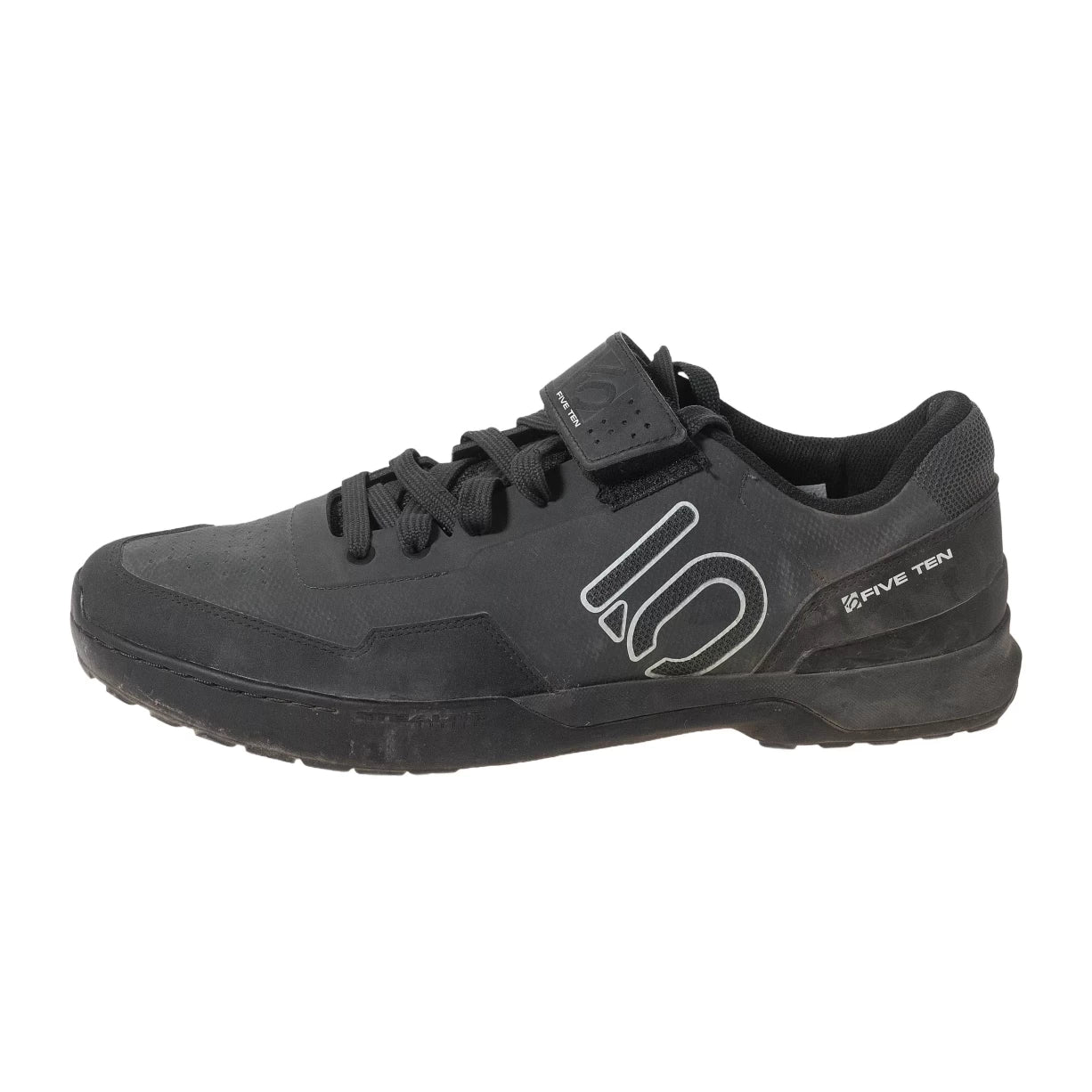 13Black