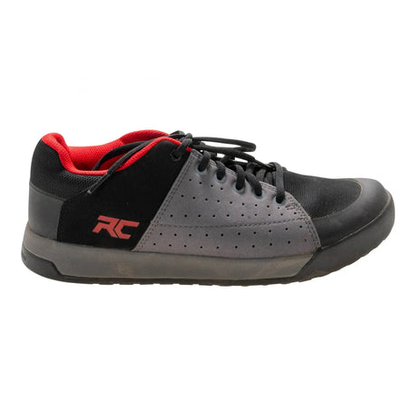 10Black/Grey
