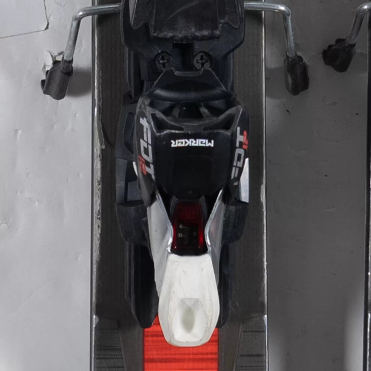 177cmRed/Black