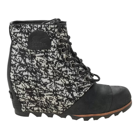 10Black/White