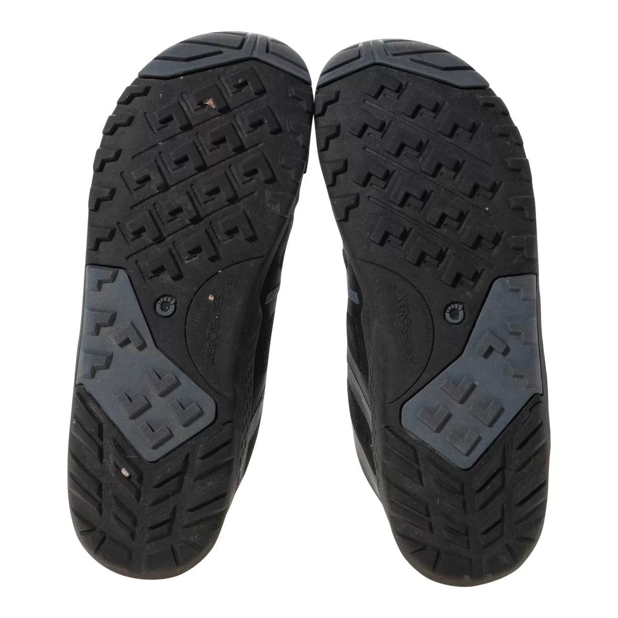 8Black