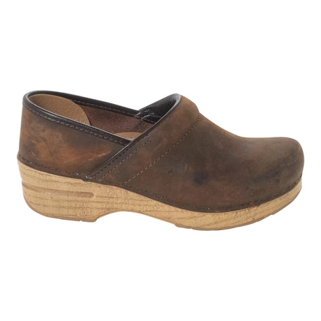 37Brown