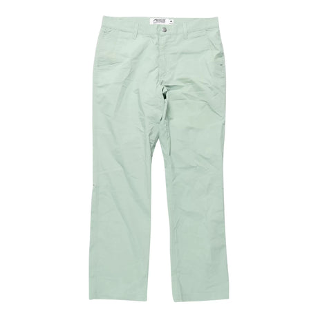 34" x 32"Light Green