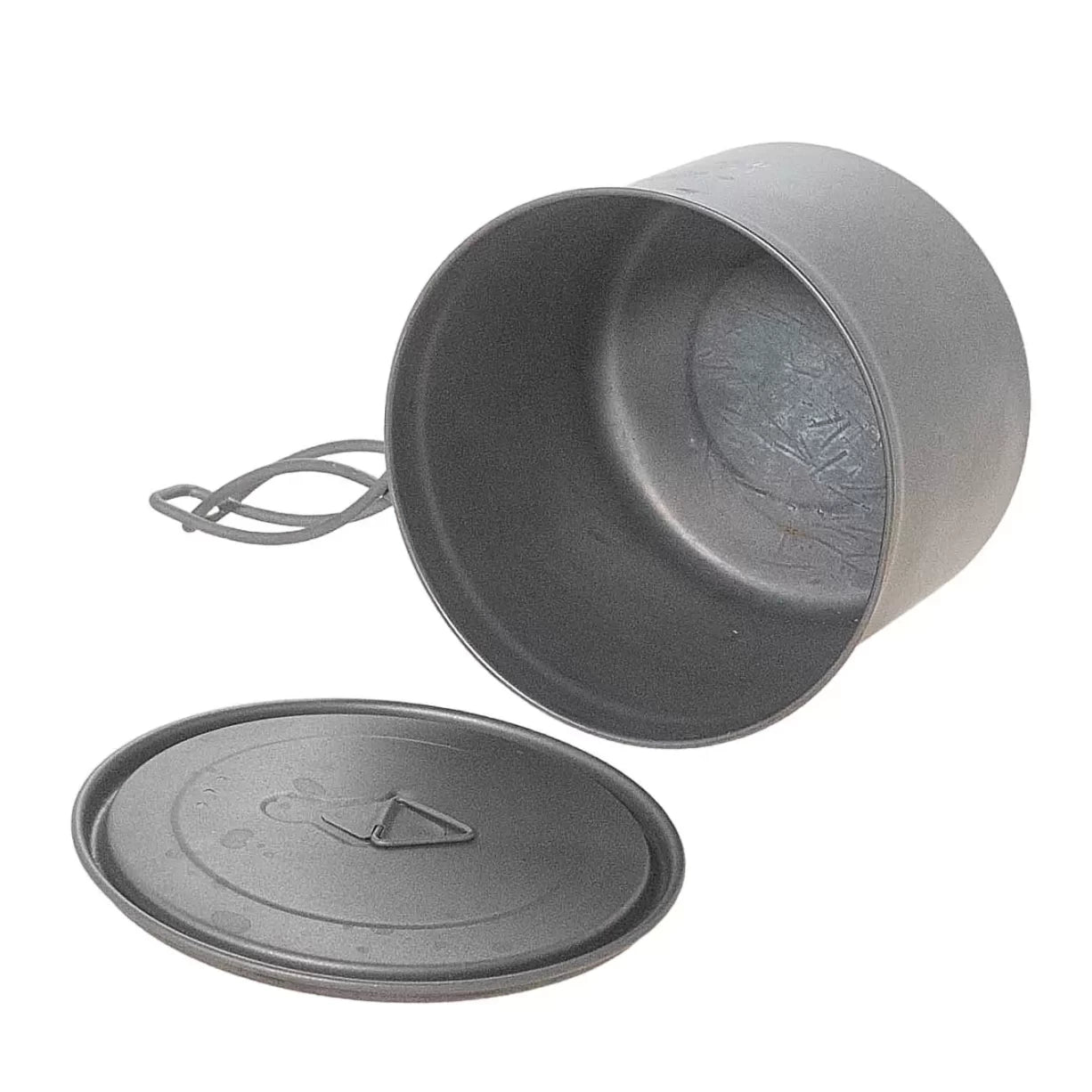 900 mlTitanium