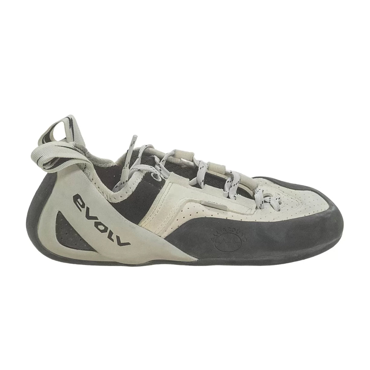 41.0Black/White