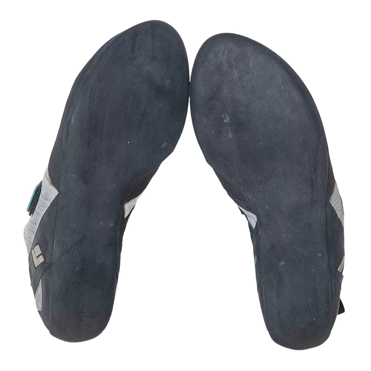 41.0Black/Gray
