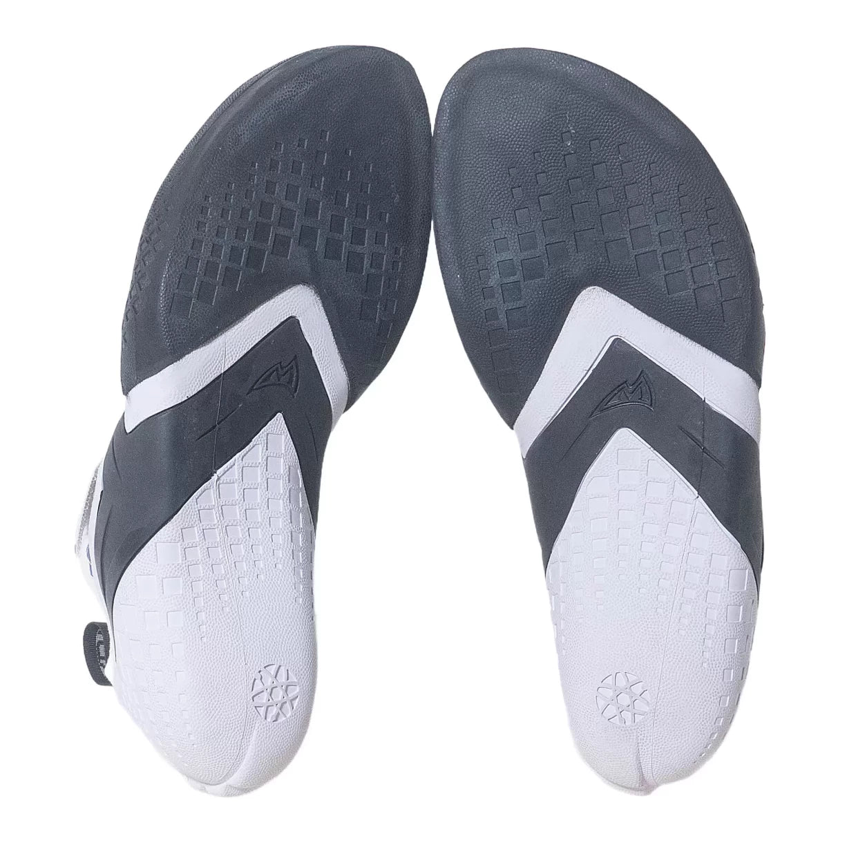 41.0White/Black