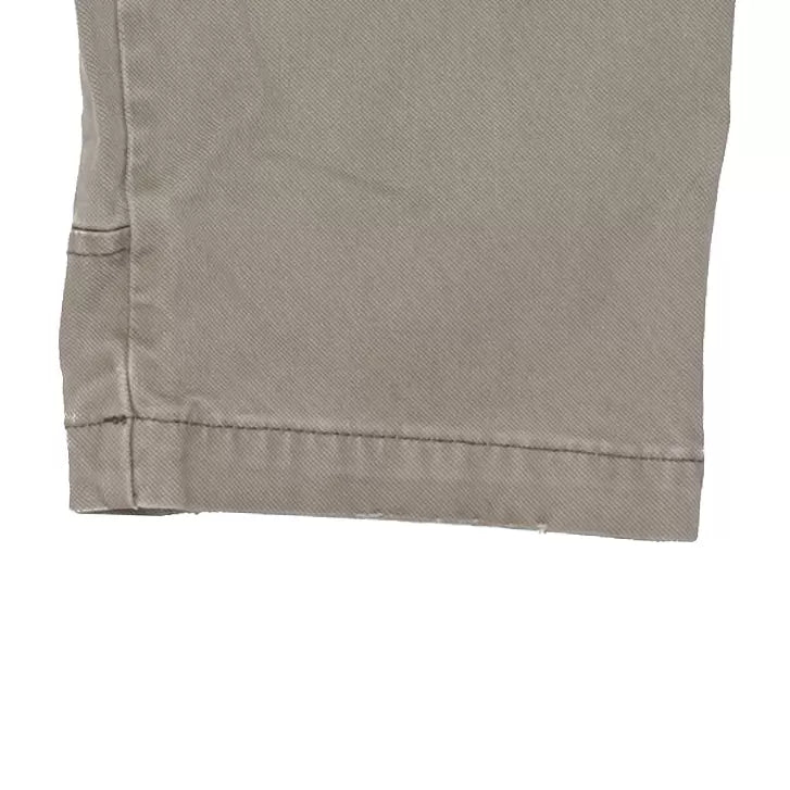 36" x 32"Khaki