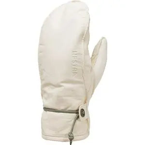 8Almond White/Almond White