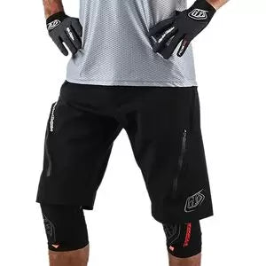 32Black