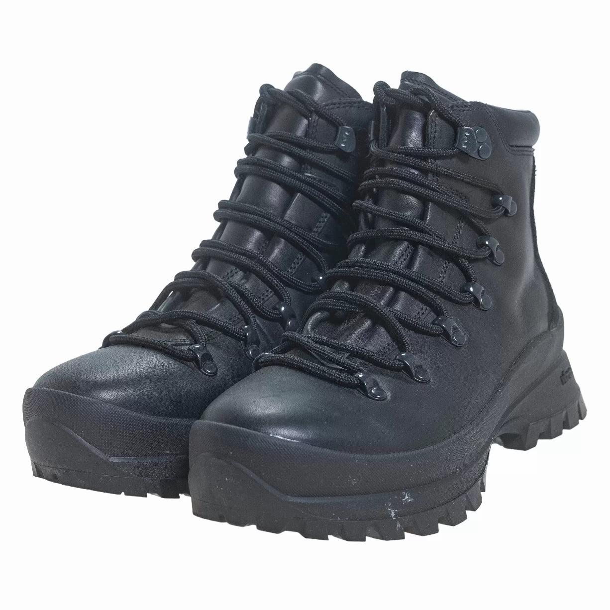8.5Black