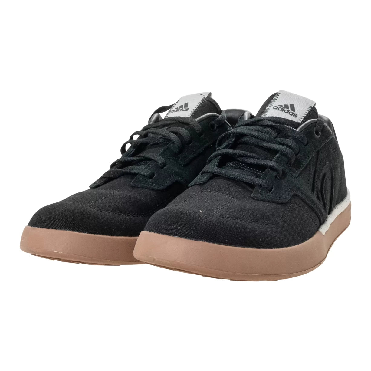 8Black