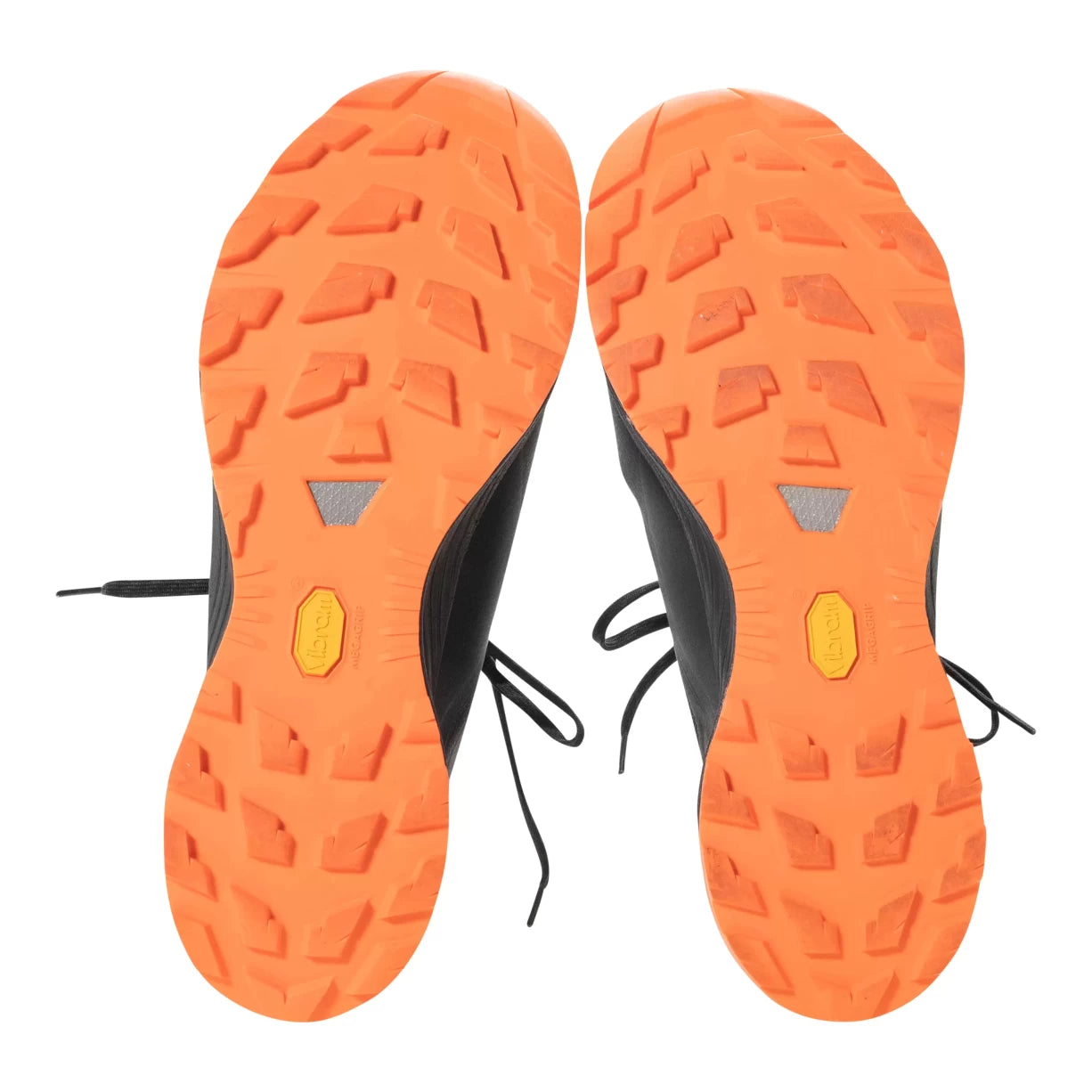 44.0Black/Orange