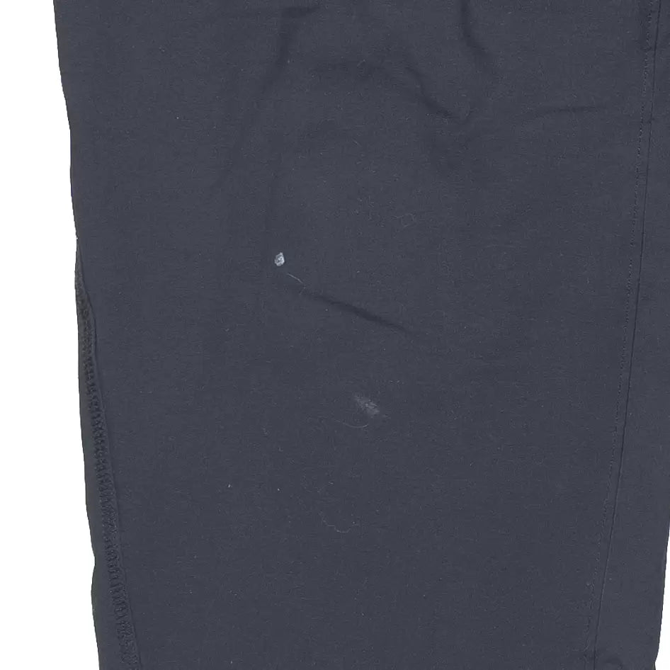 16Black