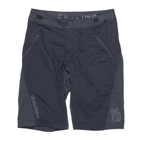 32Black