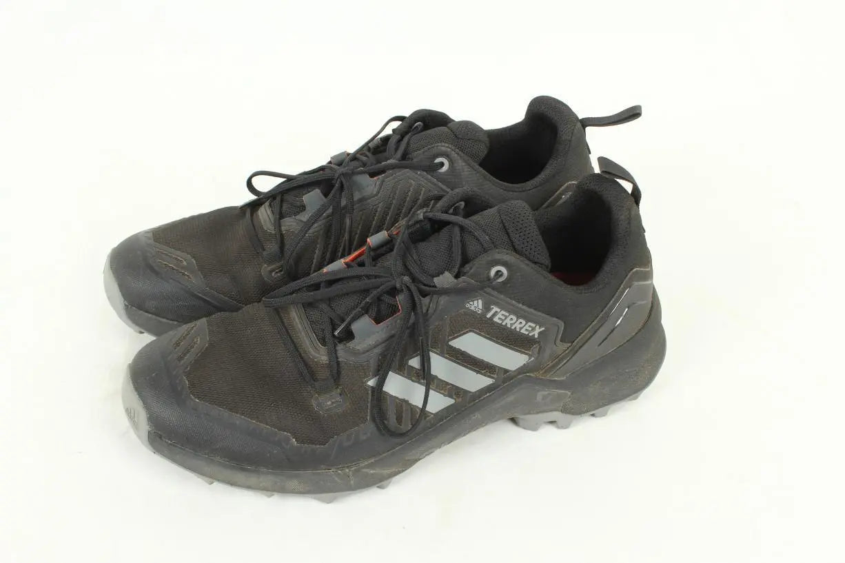 12Core Black/Grey Three/Solar Red
