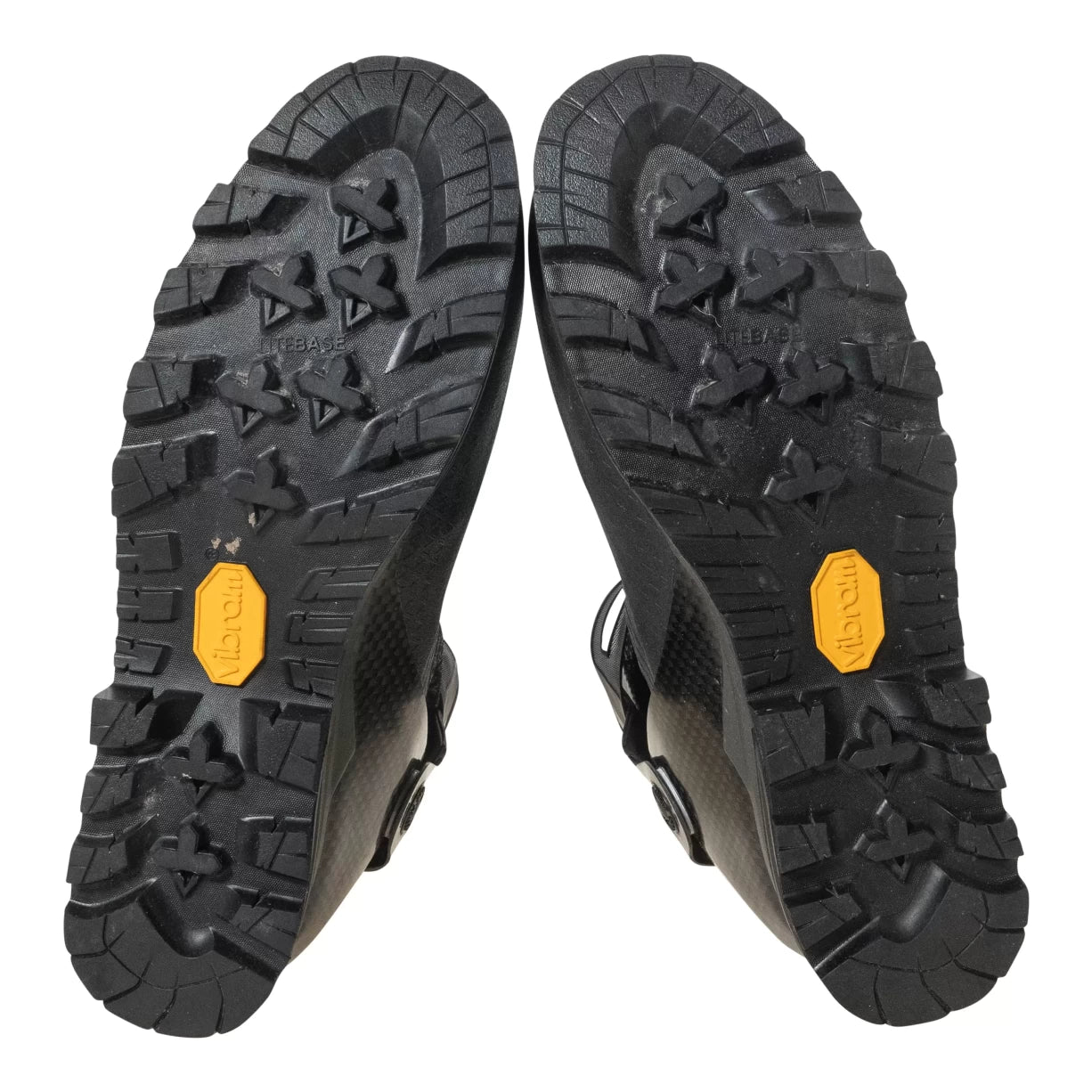 8Black