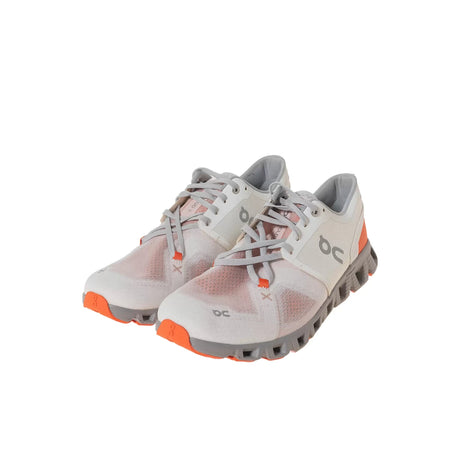 11White/Orange