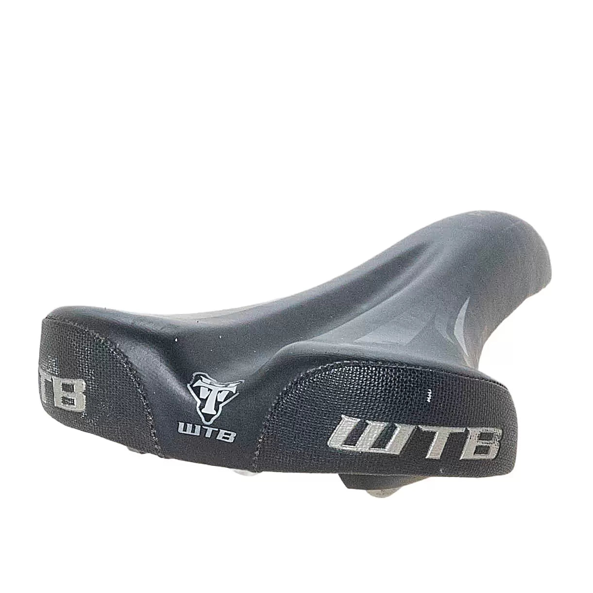 StandardSaddle