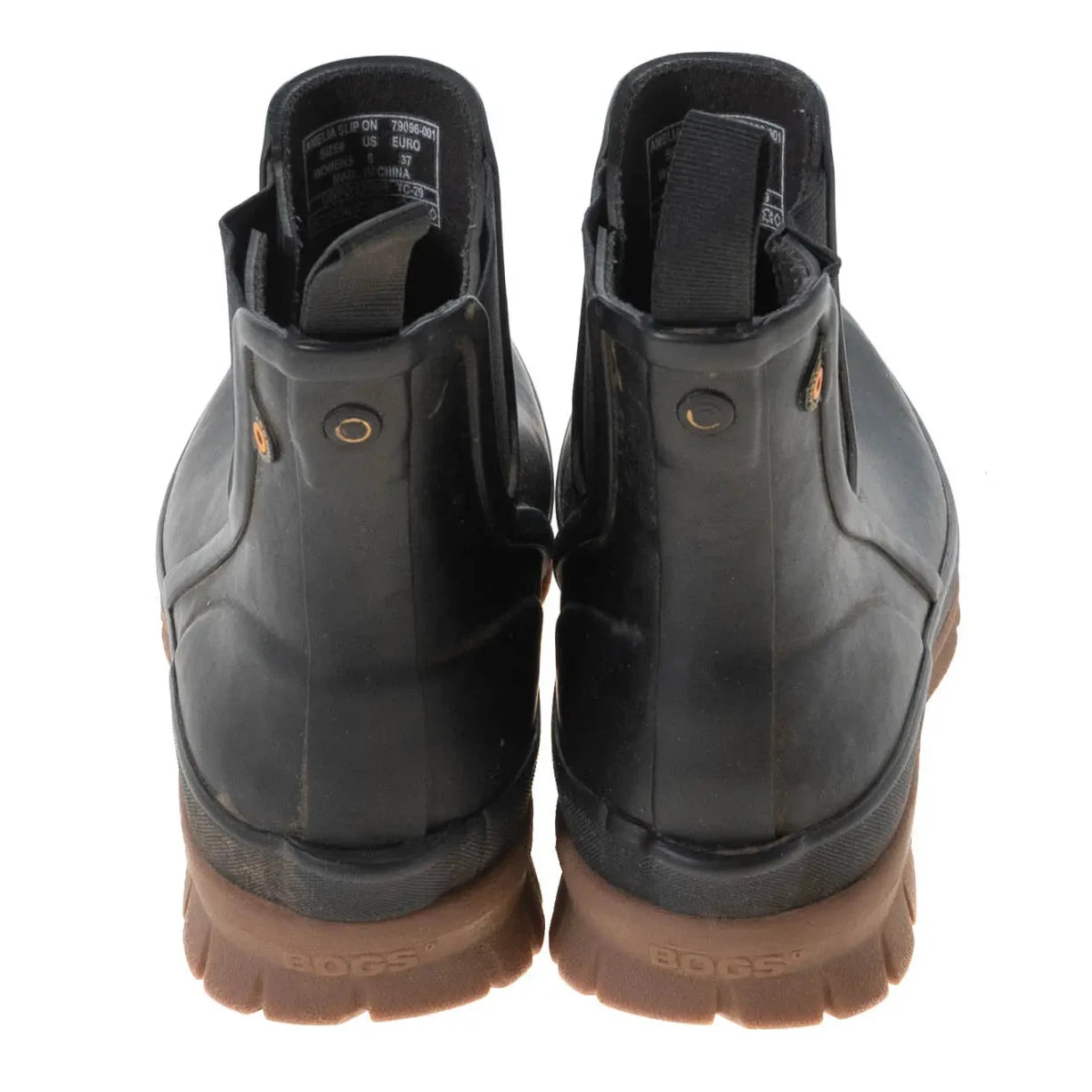 6Black/Tan