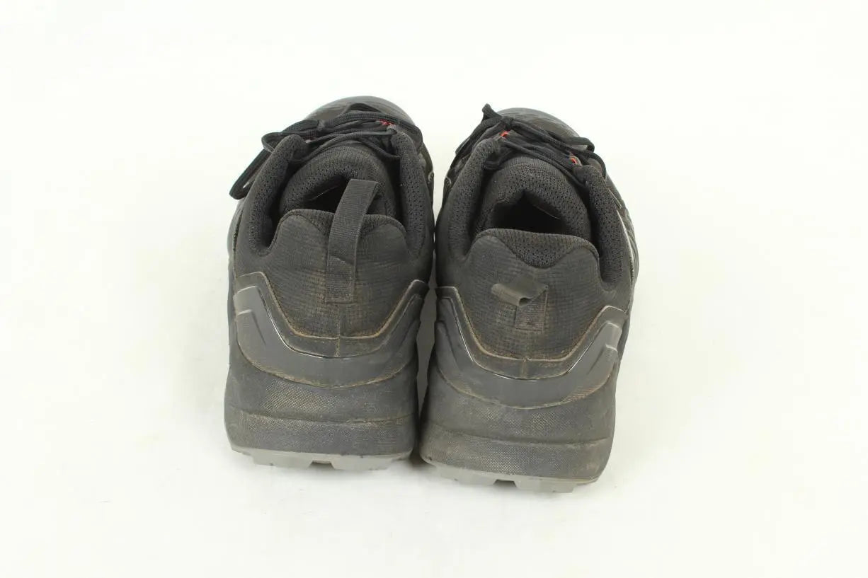 12Core Black/Grey Three/Solar Red