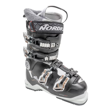 23.5Black/White