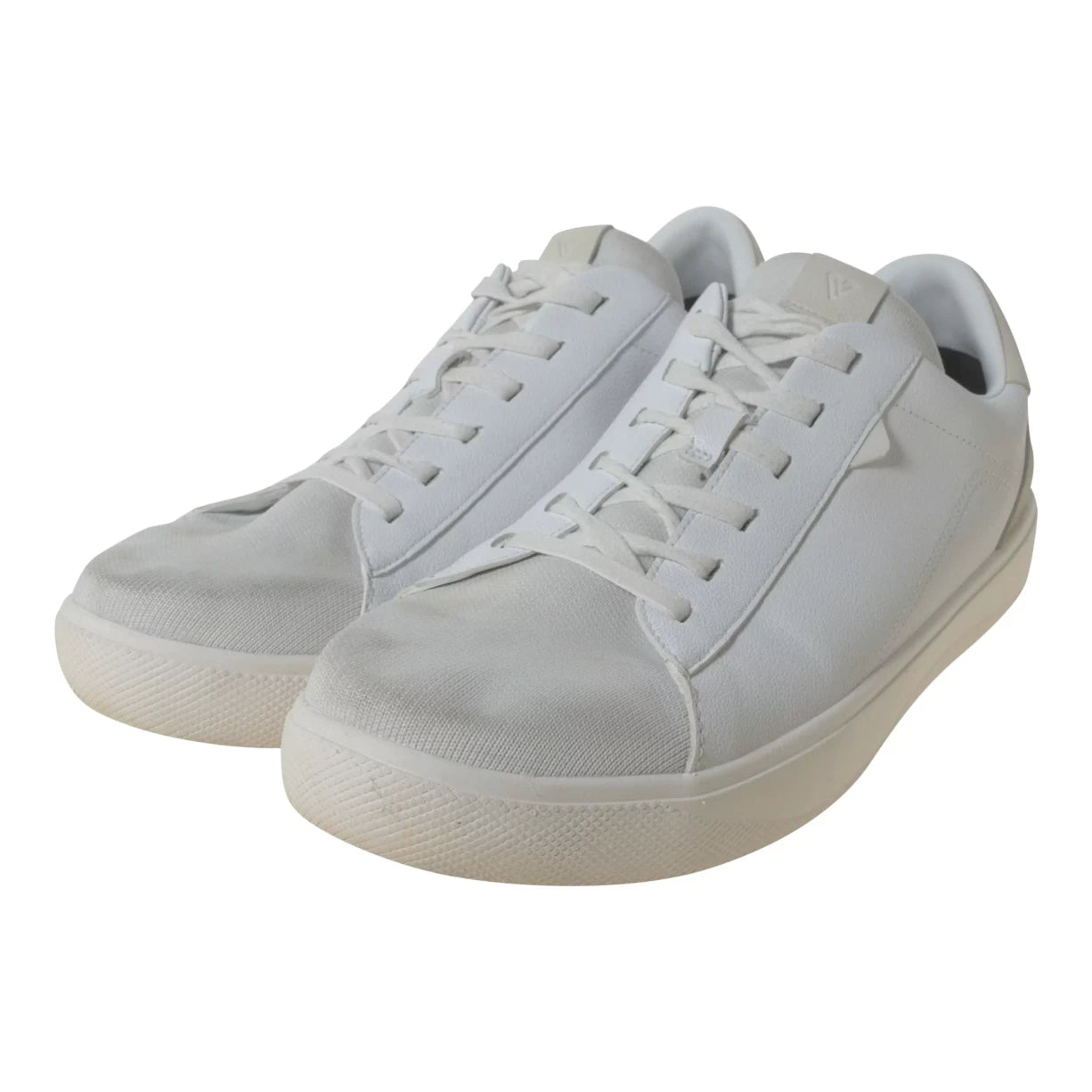 11White