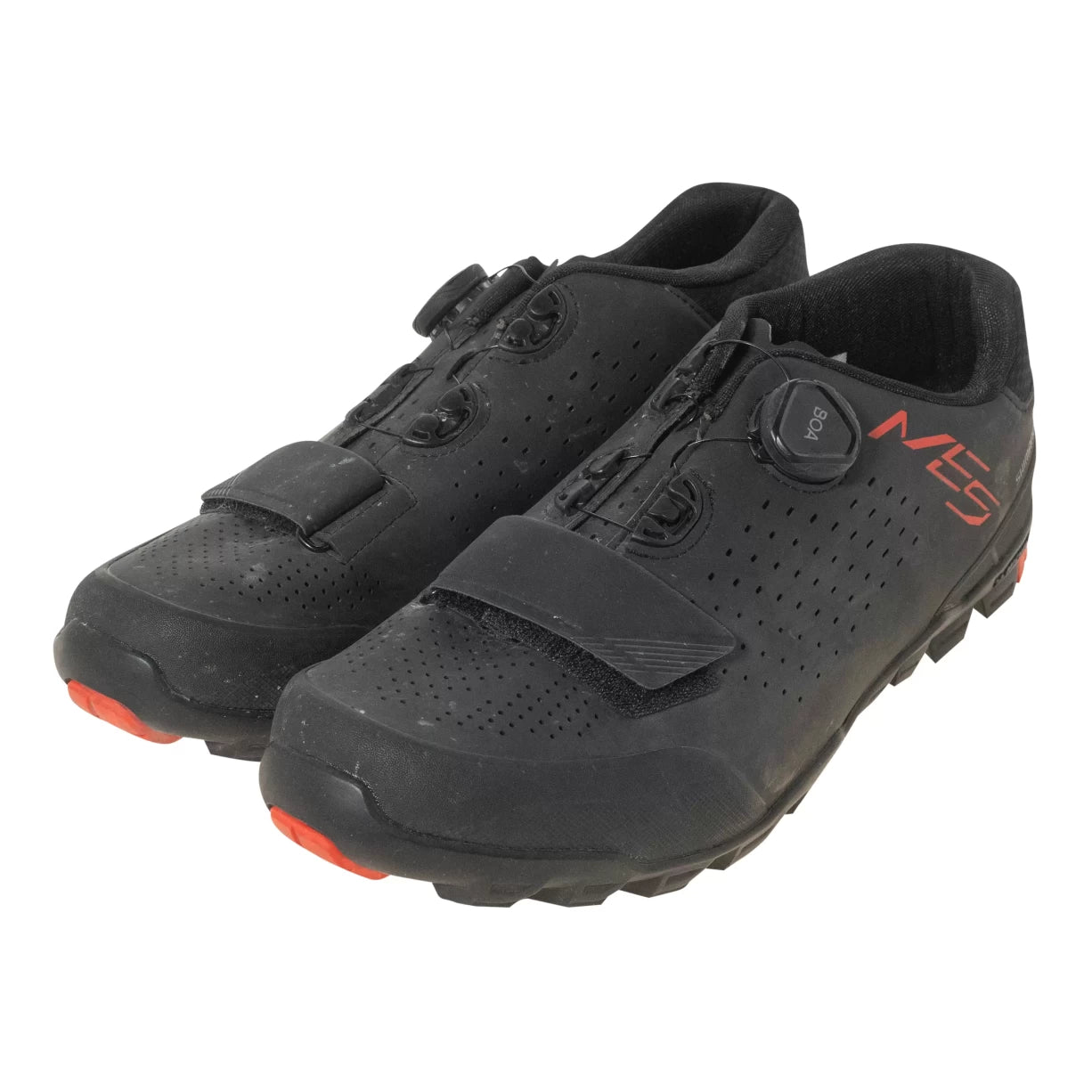 46Black / Red