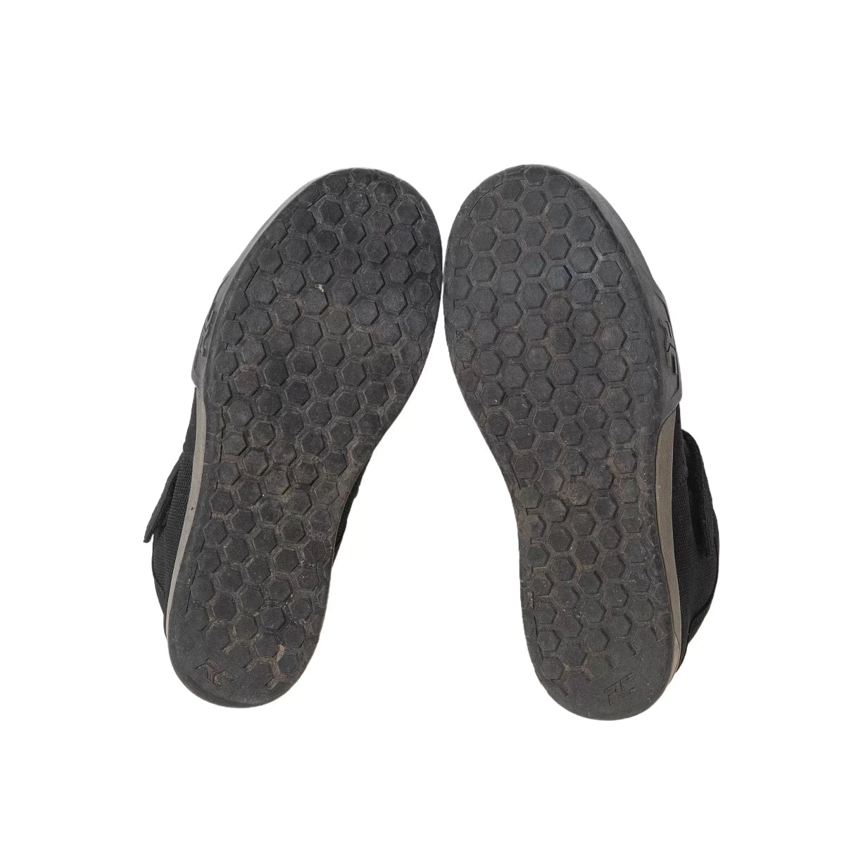 9.5Black
