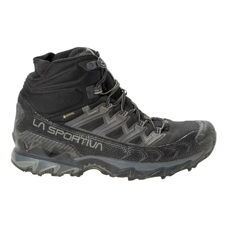 11Black/Clay