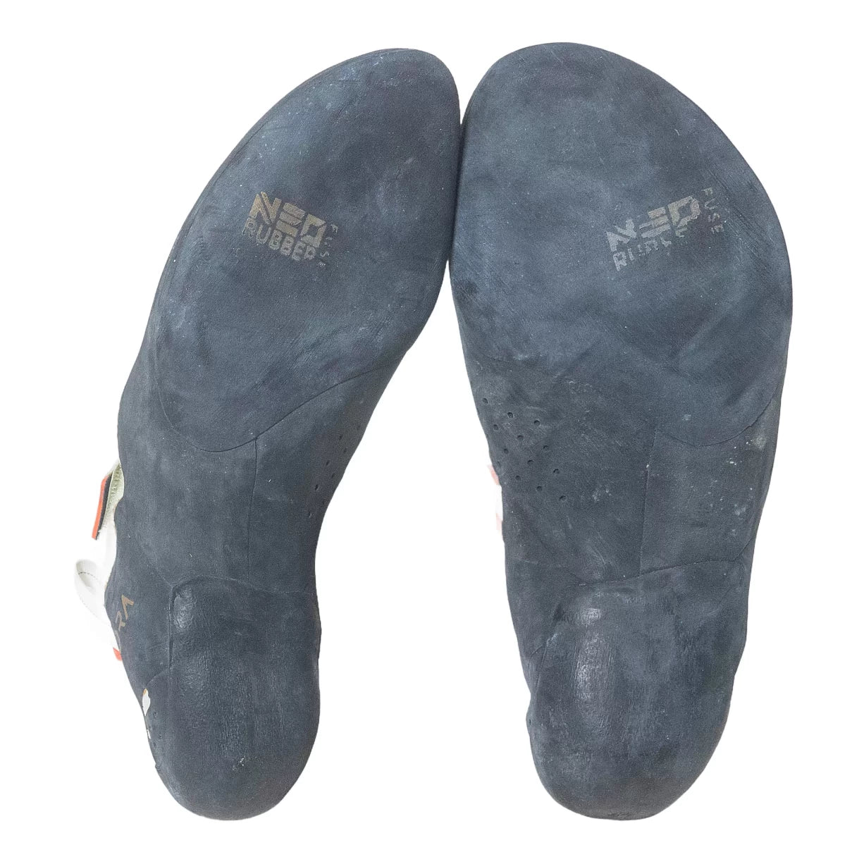 44.5Black