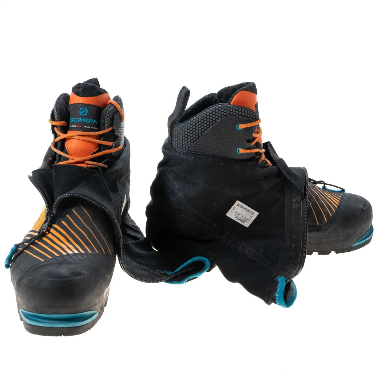 44.0Black/Bright Orange