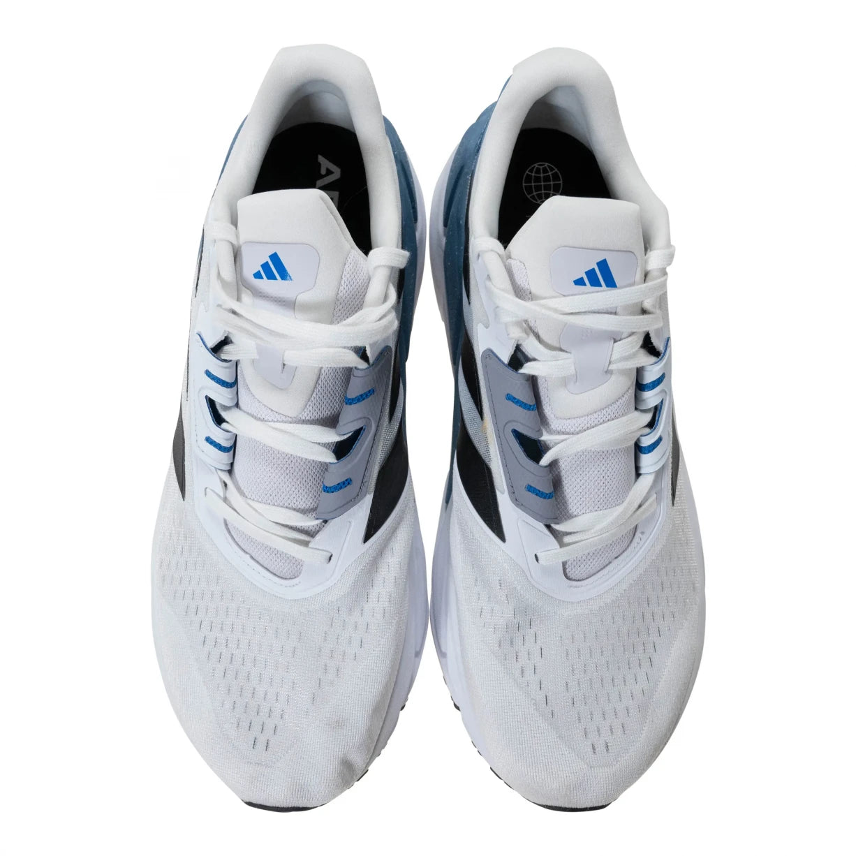 13White Blue
