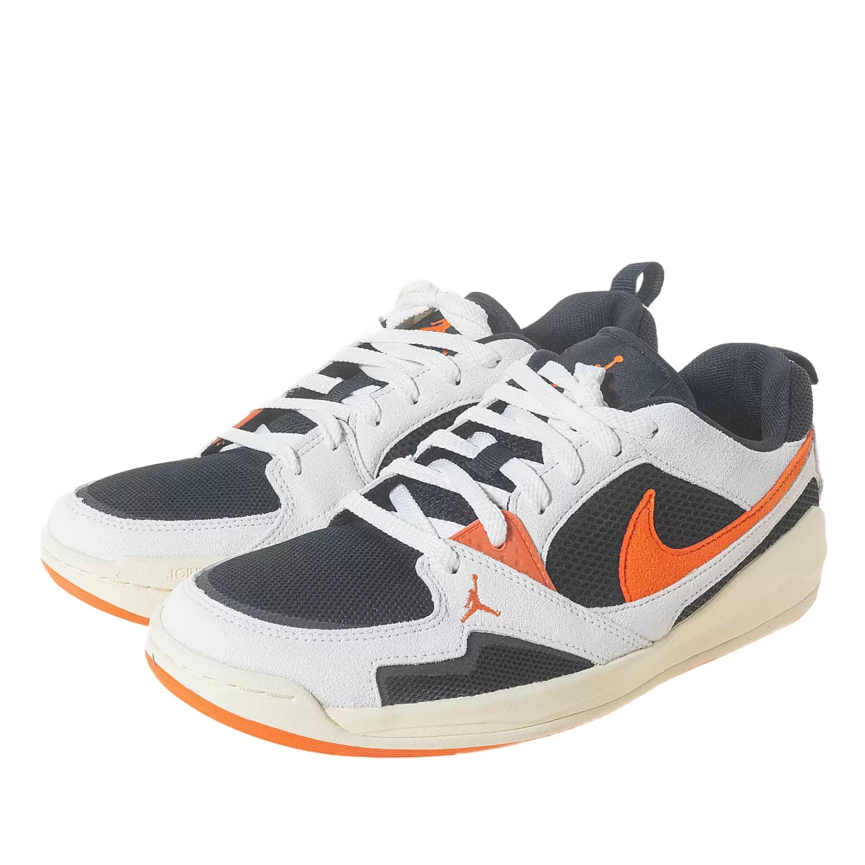 11White/Orange