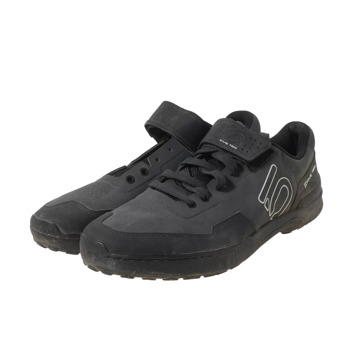 13Black