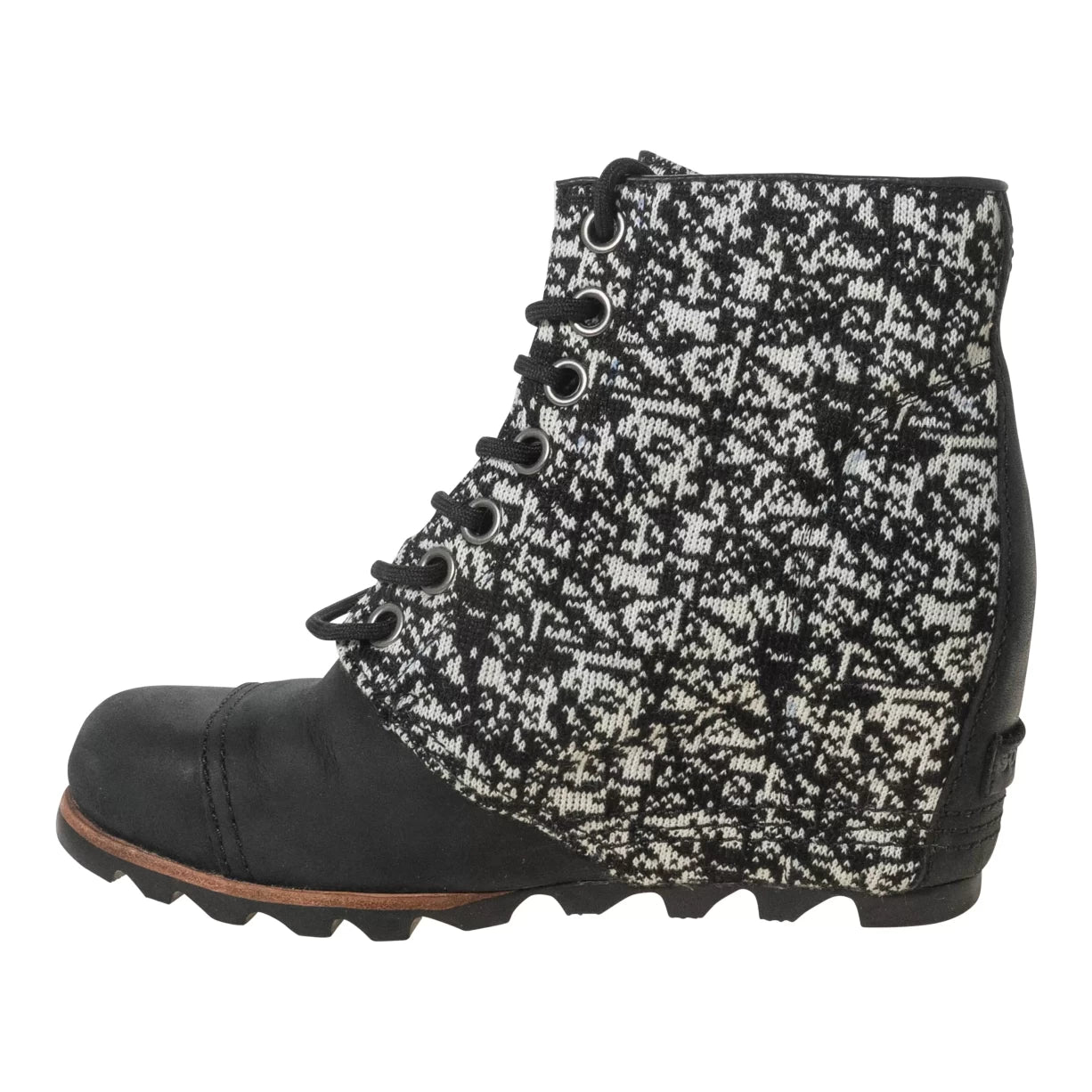 10Black/White