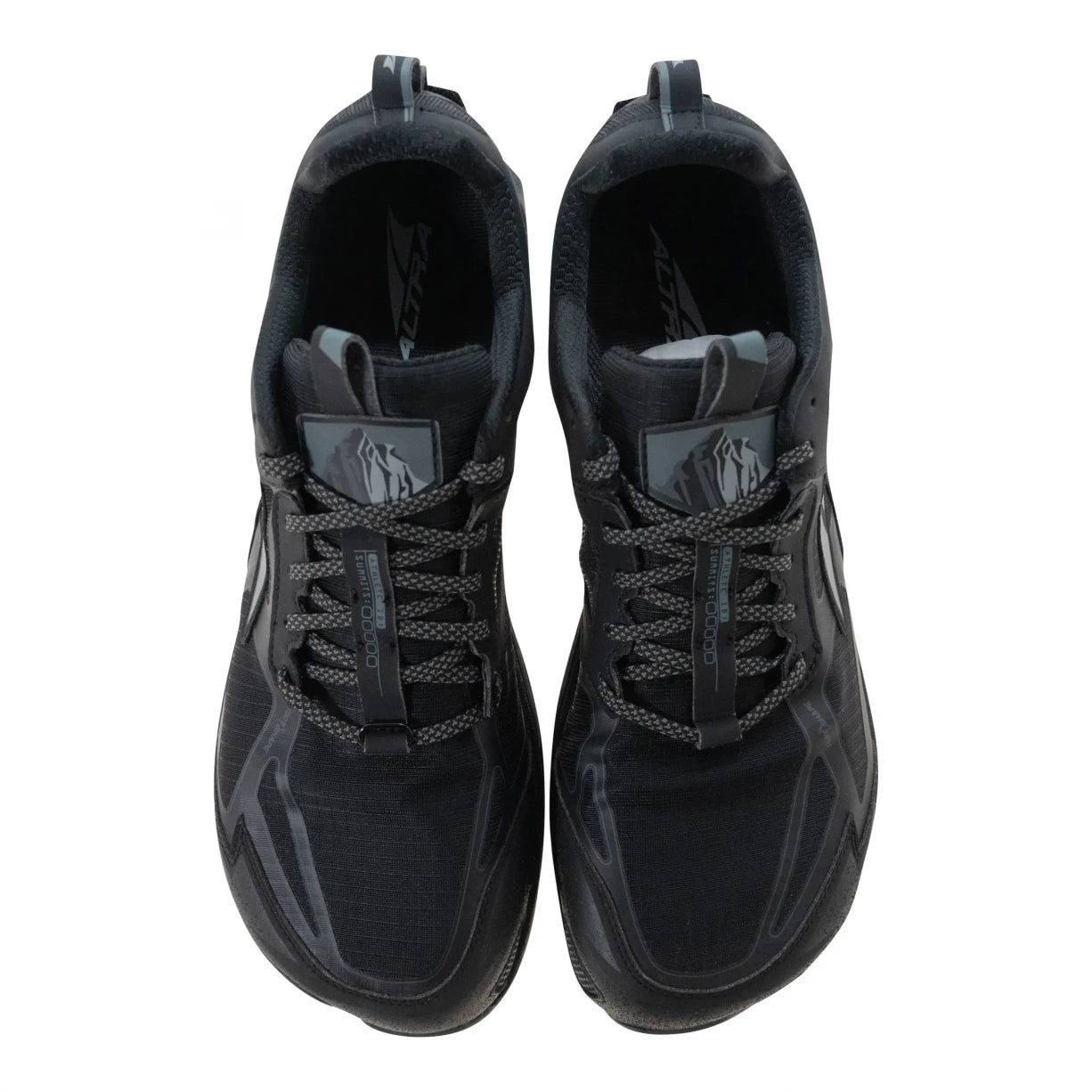 16Black