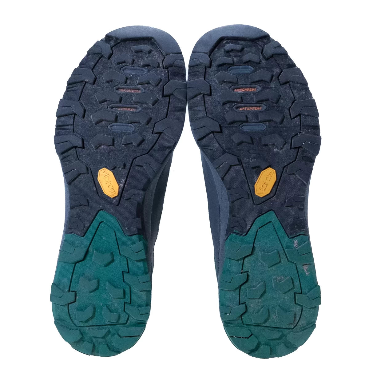 10Anthracite