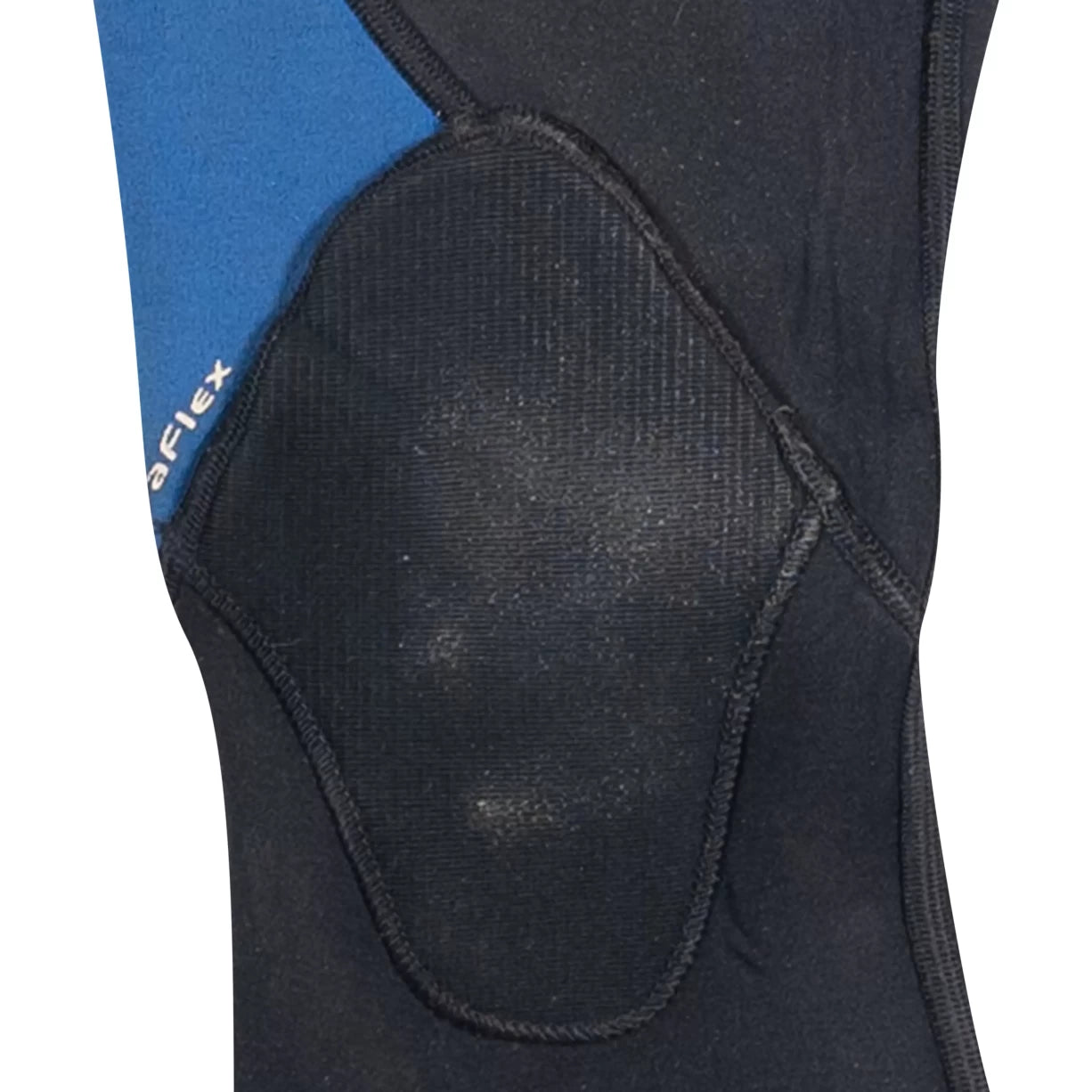 8Black/Blue