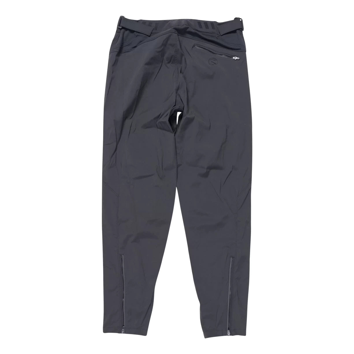 32Black