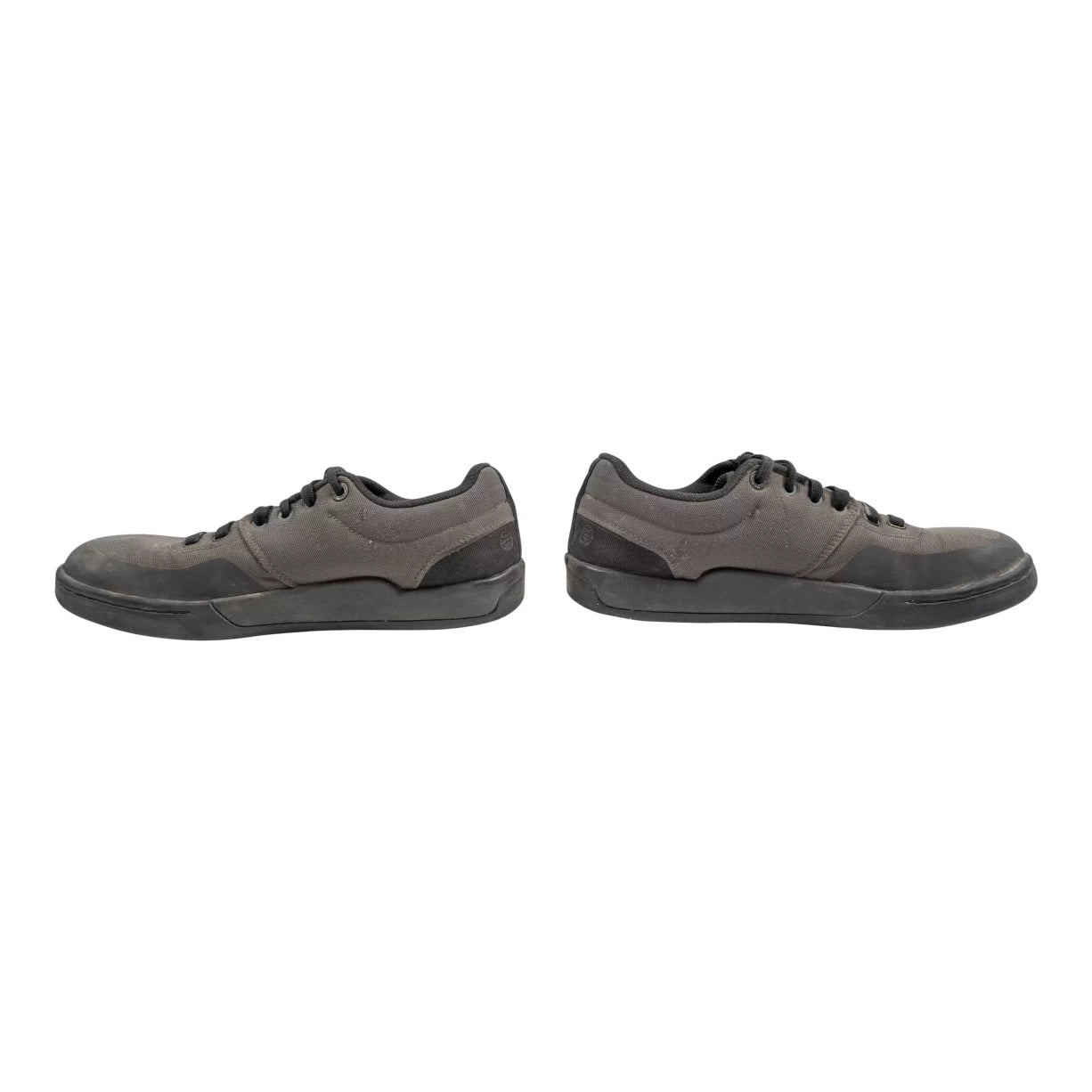 9Grey