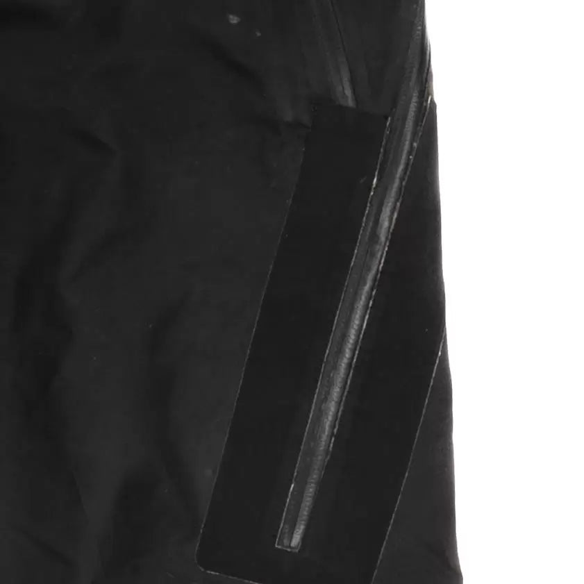 SBlack